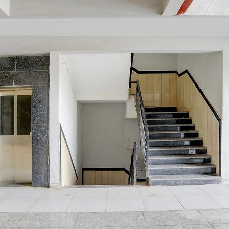 Super Townhouse Ambaji Formerly Hotel Kardhar Inn Εξωτερικό φωτογραφία