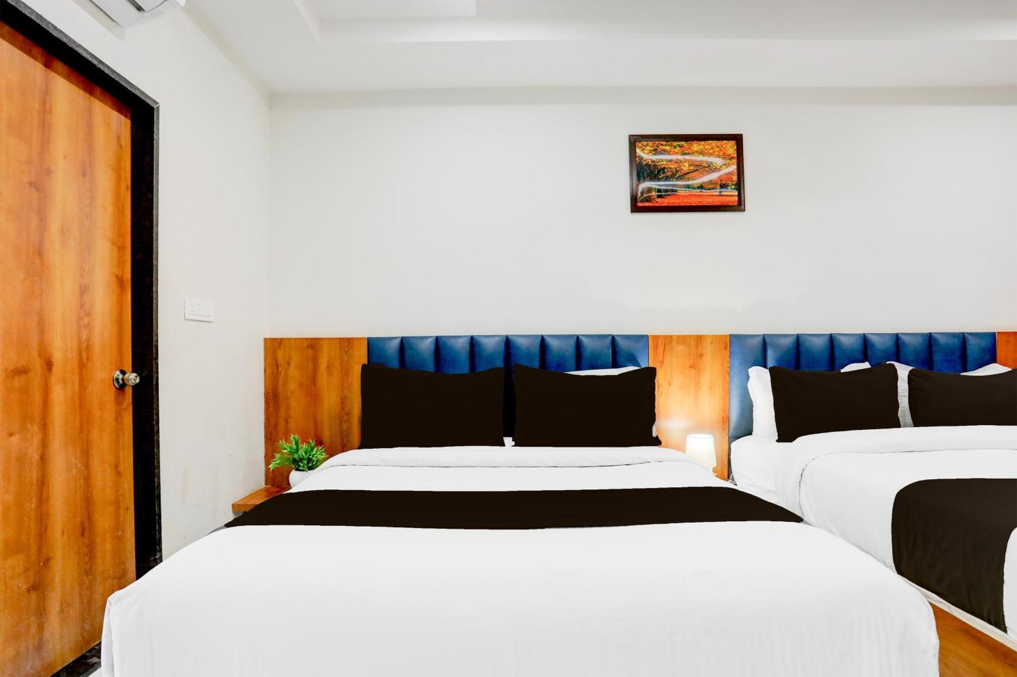 Super Townhouse Ambaji Formerly Hotel Kardhar Inn Εξωτερικό φωτογραφία